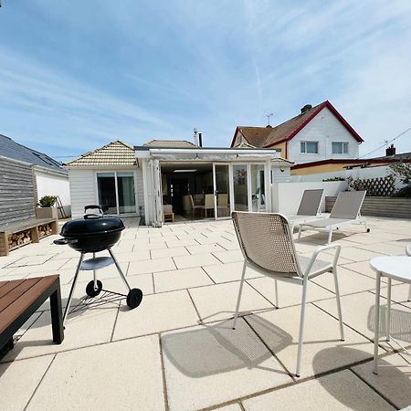 Pass The Keys Fabulous Beach Front Holiday Location Lydd Extérieur photo