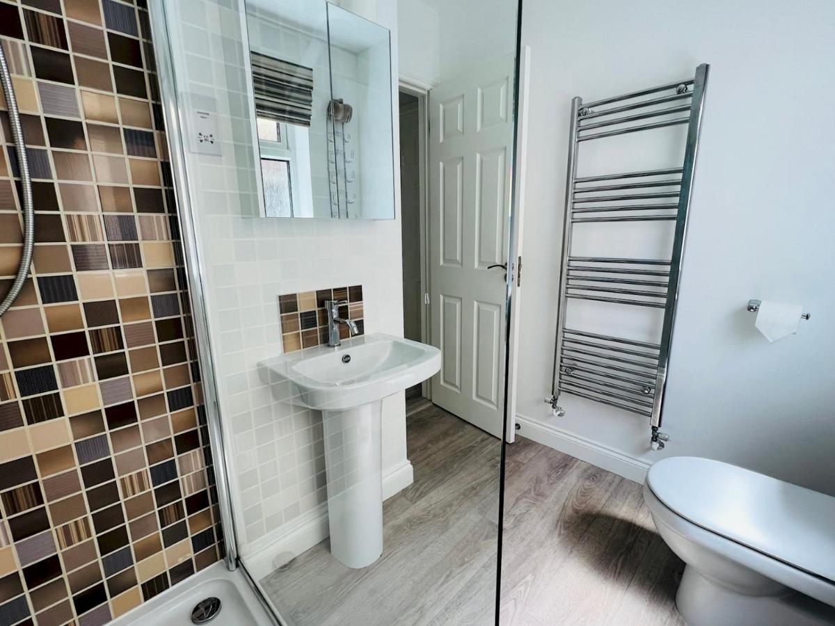 Pass The Keys Fabulous Beach Front Holiday Location Lydd Extérieur photo